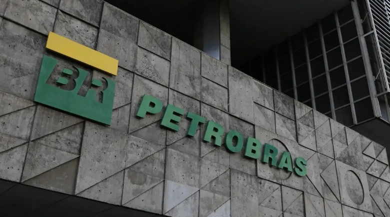 Greve da Petrobras se expande e alcança 28 plataformas e 9 refinarias