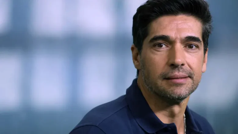 Abel detalha perda de Weverton e sequência de lesões no Palmeiras