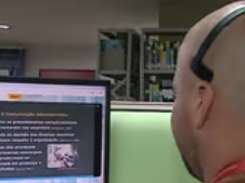 Auxílio-doença e afastamentos por burnout disparam no Brasil