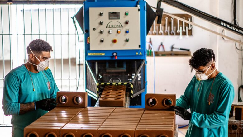 Piauí se destaca nacionalmente na geração de empregos formais e fecha 2025 entre os líderes do país