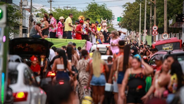 Turismo nacional deve faturar R$ 18,6 bilhões com Carnaval