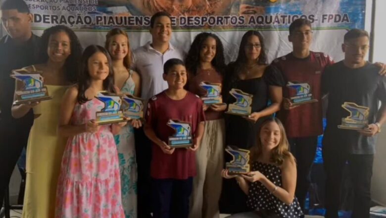 Natação piauiense premia atletas de destaque em 2025 e evidencia a força do programa Bolsa Atleta