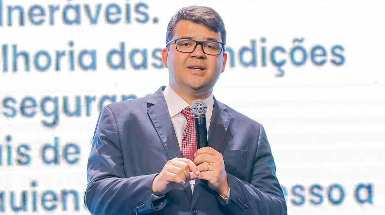 Deputado do Piauí pede Chico Lucas no Ministério da Justiça