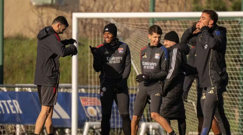 Endrick treina pela primeira vez com o Lyon; veja fotos