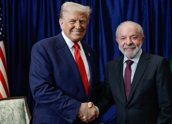 Trump diz que mantém boa relação com Lula e que o espera na Casa Branca