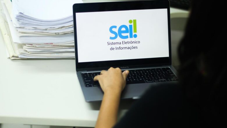 Governo do Piauí economiza mais de 24 milhões de folhas de papel com expansão do SEI
