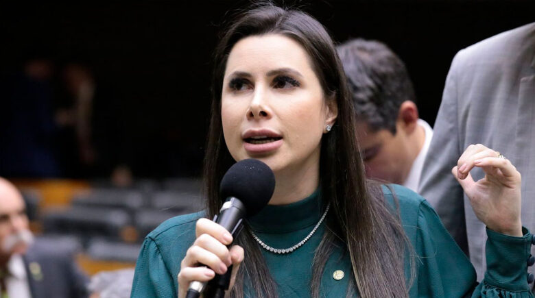 Caroline de Toni recusa oferta de Valdemar e avisa que deixará o PL