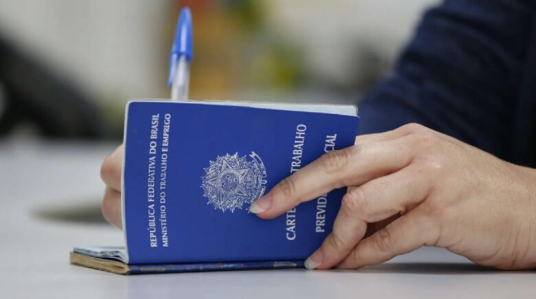 Desemprego cai em seis estados no 4º trimestre de 2025, aponta IBGE