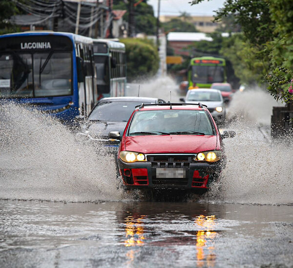 Chuvas volumosas mantêm Piauí em alerta para o riscos de alagamentos e enchentes