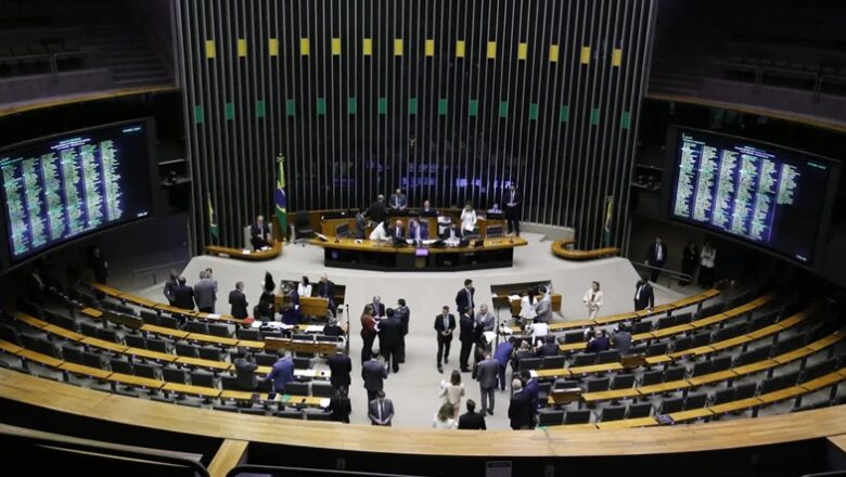 Indústrias farmacêuticas brasileiras criticam PL de quebra de patente do Mounjaro