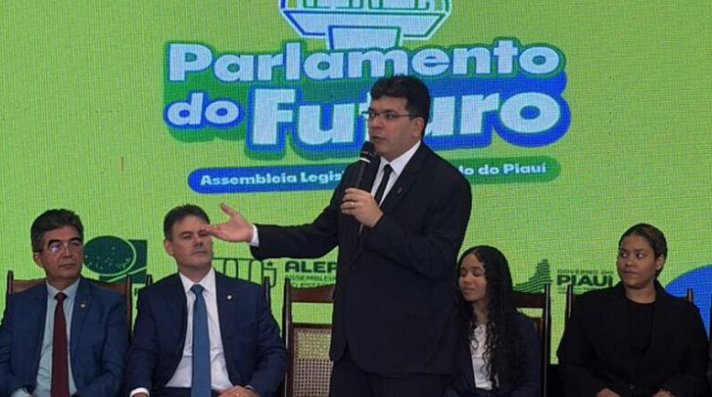 Rafael Fonteles destaca importância da cidadania no encerramento do Parlamento do Futuro