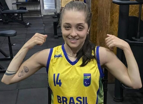 Paciente da Polilaminina, Hanna Ribeiro relata avanços e mudanças positivas em tratamento