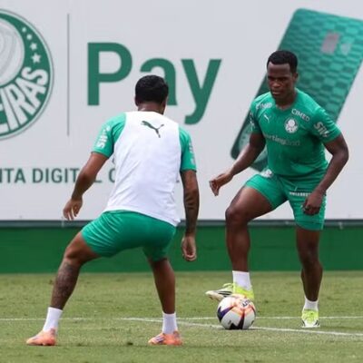 Novo reforço do Palmeiras, Arias treina com grupo pela primeira vez e pode estrear nas quartas do Paulista