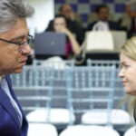 Deputado apresenta projeto que proíbe deixar cães e gatos sozinhos por mais de 36 horas