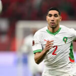 Achraf Hakimi, astro do PSG, vai a julgamento por acusação de estupro, diz advogada