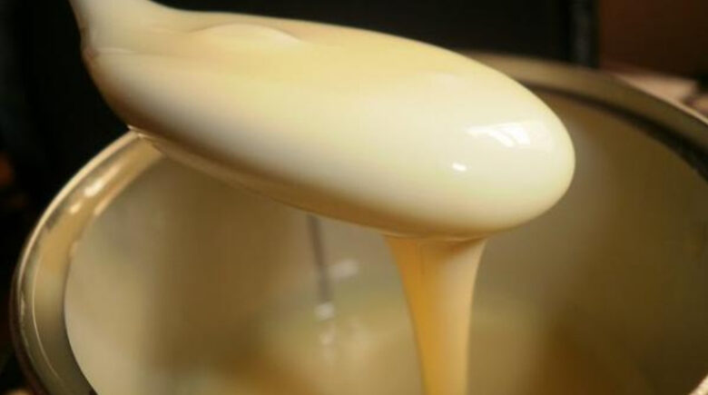 Anvisa barra venda de leite condensado por presença de bactérias; saiba qual