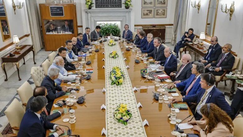 Brasil e Índia fecham oito acordos e Lula celebra parceria estratégica