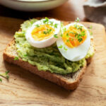 Saiba o que acontece com o corpo ao comer 2 ovos cozidos no café da manhã todos os dias
