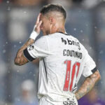 Philippe Coutinho é vaiado pela torcida do Vasco em derrota para o Bahia