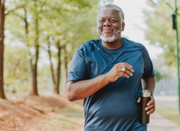 Esses 5 hábitos podem aumentar sua expectativa de vida em até 10 anos, segundo estudo