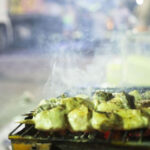 Vigilância Sanitária orienta foliões sobre cuidados com alimentos e bebidas no carnaval