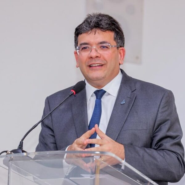 Mais de R$ 4,5 milhões serão investidos na pavimentação de 13 ruas e avenidas em Picos