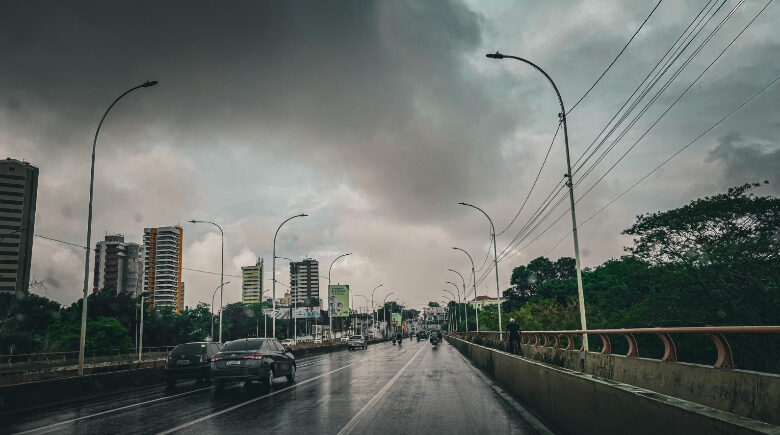 Piauí inicia semana sob dois alertas de chuvas intensas em todo o estado