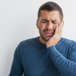 Por que algumas pessoas têm dente do siso, mas outras nunca desenvolvem?