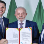 “Estamos à disposição para combater o crime organizado”, diz Lula ao sancionar Lei Antifacção