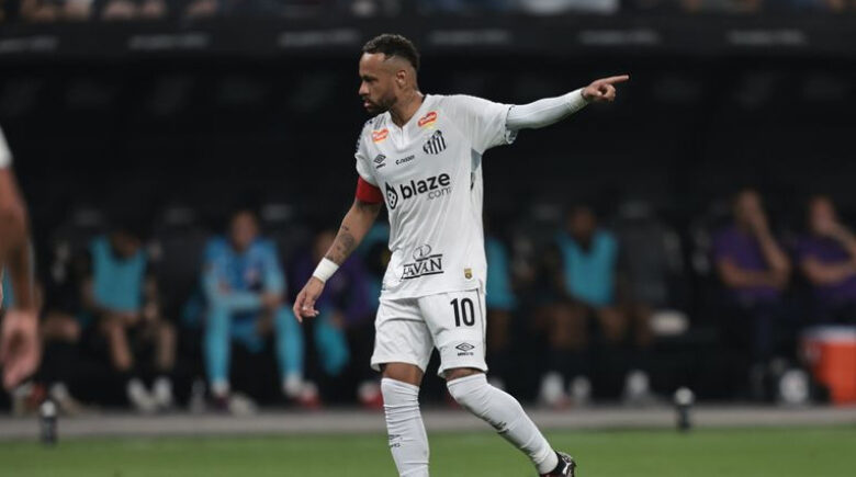 Clássico contra Corinthians vira teste decisivo de Neymar antes de convocação
