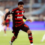 Gonzalo Plata perde espaço no Flamengo e futuro é incerto após a Copa do Mundo