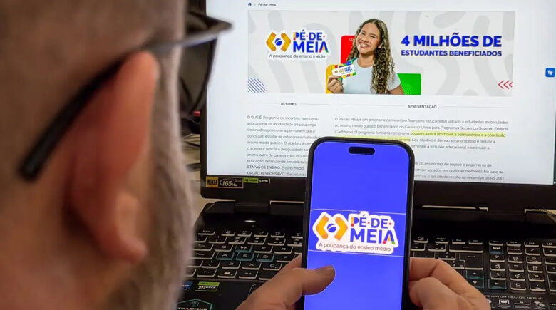 Programa Pé-de-Meia: governo credita pagamento para nascidos em maio e junho