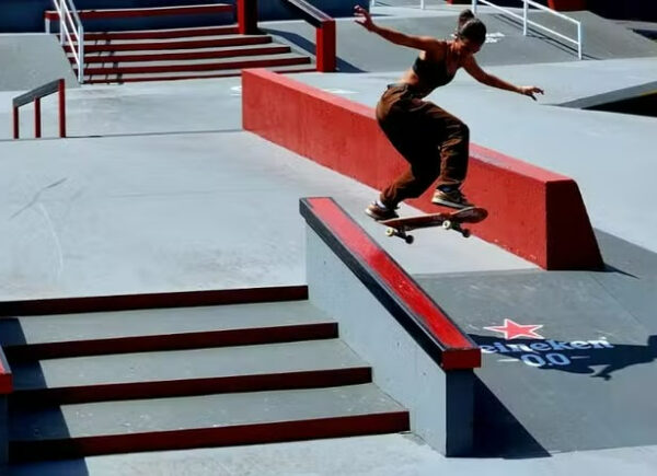 Rayssa Leal garante vaga na final do Mundial de Skate Street em São Paulo