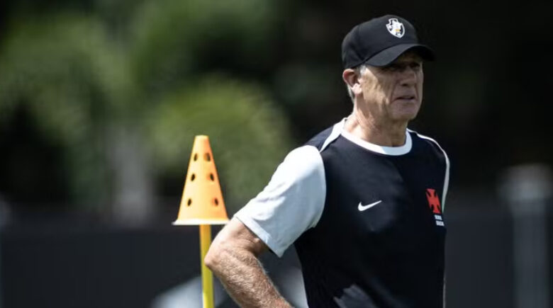 “Venho com muita vontade”, afirma Renato Gaúcho em chegada ao Vasco