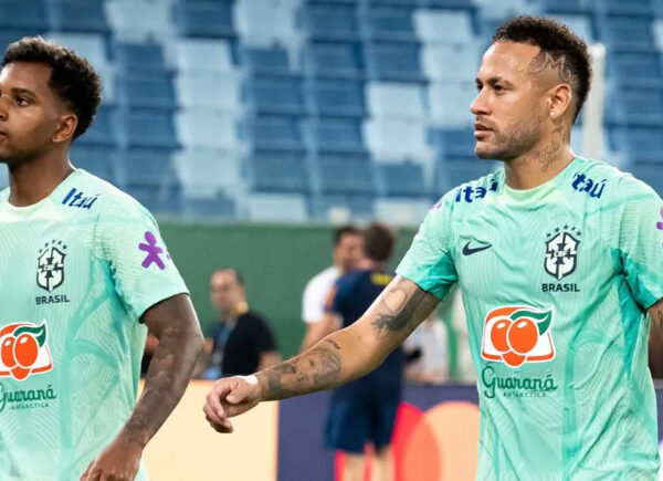‘Um dos dias mais tristes’: Neymar publica mensagem de apoio a Rodrygo após grave lesão