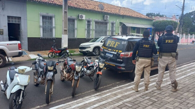 PRF recupera seis veículos roubados em menos de 12 horas no Piauí