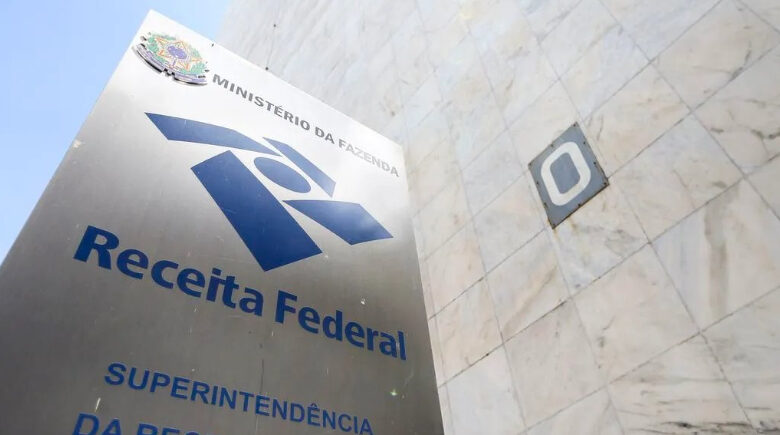 Leilão da Receita tem iPhone por metade do preço e itens a partir de R$ 100; veja lista!