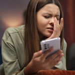 Dependência digital: Excesso de telas altera comportamento dos jovens