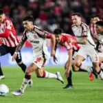 Fla empata com Estudiantes na Libertadores, mas vive drama com Arrascaeta