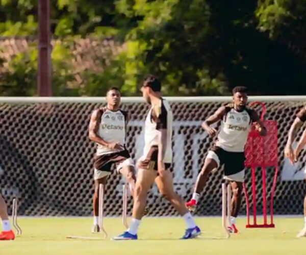 Vini Jr e Mbappé marcam, Real Madrid vence Alavés, mas Militão preocupa