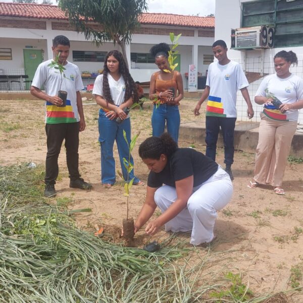 Ações de educação ambiental promovidas pela Semarh alcançam mais de 6 mil estudantes no Piauí