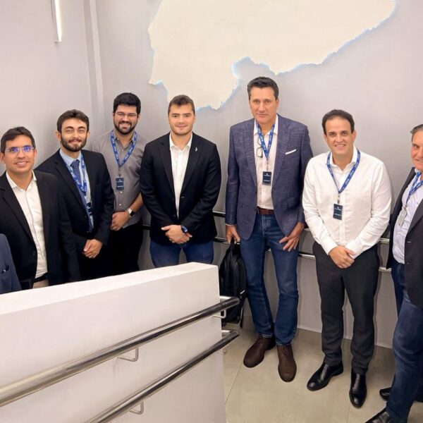 Governo do Estado avança em parceria para pavimentação de estrada que vai fortalecer agronegócio em Uruçuí