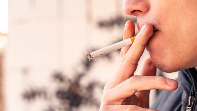 Governo aumenta imposto sobre cigarros para compensar ações sobre combustíveis