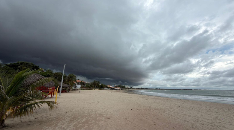 Defesa Civil alerta para chuvas intensas no PI durante o feriado e orienta cautela nas estradas