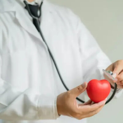 Veja cinco hábitos comuns que aceleram o envelhecimento e prejudicam o coração