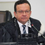 Desembargador Sebastião Ribeiro faz alerta sobre o uso de IA nas eleições