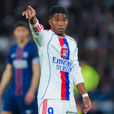 Endrick desperta interesse de clube da Premier League após destaque no Lyon