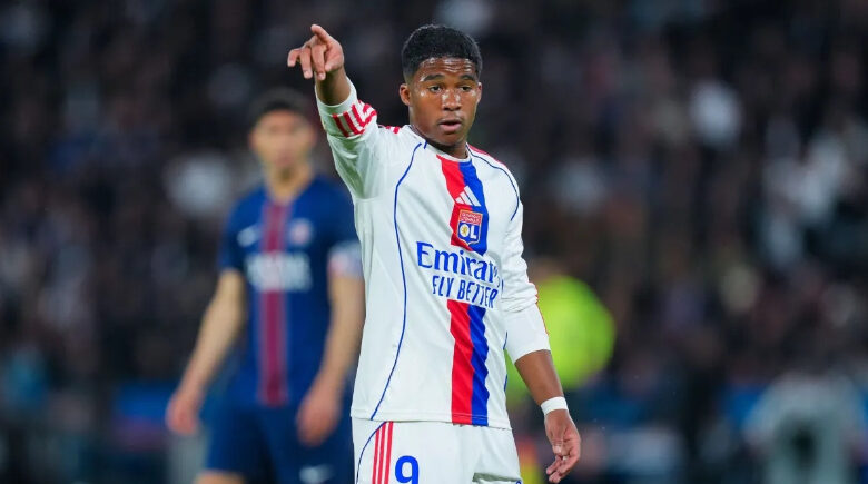 Endrick desperta interesse de clube da Premier League após destaque no Lyon