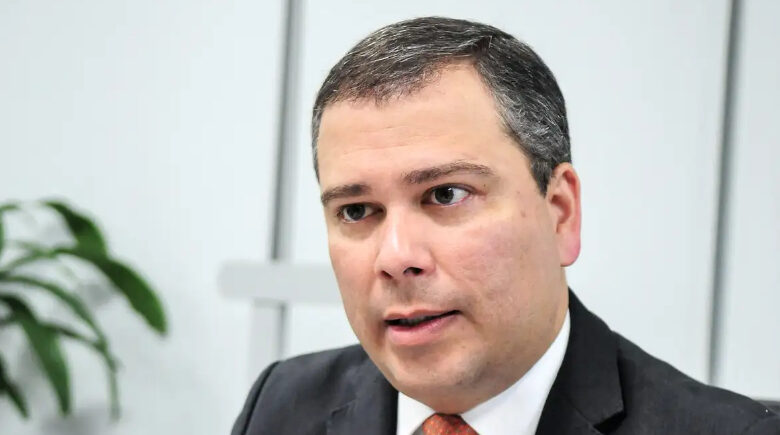 STF mantém, por unanimidade, prisão de ex-presidente do Banco de Brasília