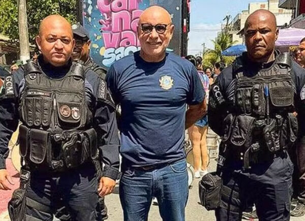 Após esquema da “Rachadinha” Queiroz assume cargo na segurança em cidade do RJ